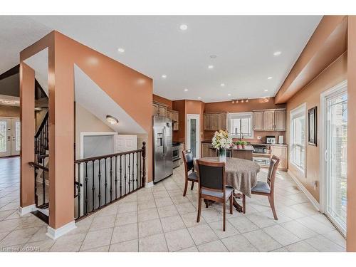 6 Westra Drive, Guelph, ON - Indoor Photo Showing Dining Room