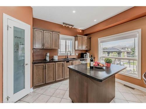 6 Westra Drive, Guelph, ON - Indoor Photo Showing Kitchen With Double Sink