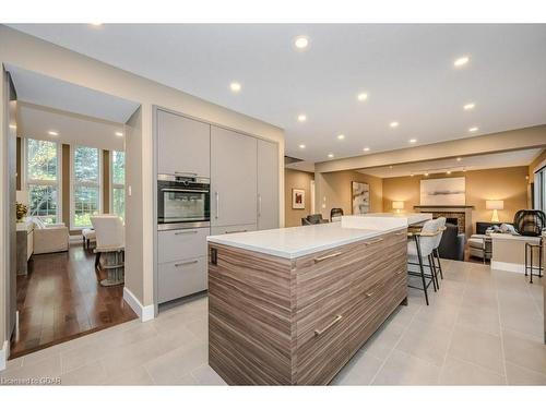 6 Cummings Court, Guelph, ON - Indoor Photo Showing Kitchen