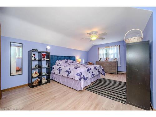 403115 Grey Road 4, West Grey, ON - Indoor Photo Showing Bedroom