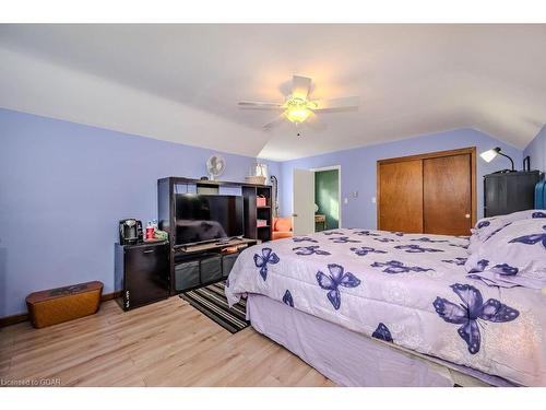 403115 Grey Road 4, West Grey, ON - Indoor Photo Showing Bedroom