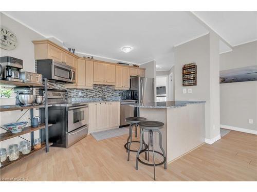 614-135 James Street S, Hamilton, ON - Indoor Photo Showing Kitchen With Stainless Steel Kitchen With Upgraded Kitchen