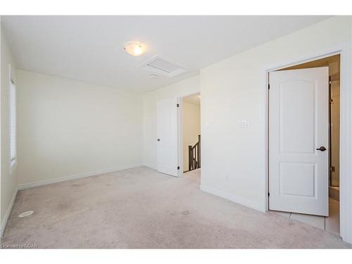 256 Law Drive, Guelph, ON - Indoor Photo Showing Other Room