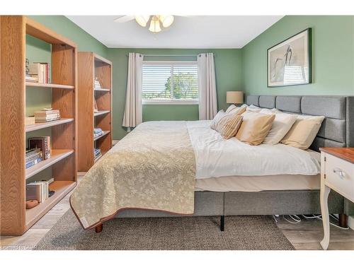 65 Dovercliffe Road, Guelph, ON - Indoor Photo Showing Bedroom