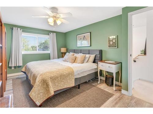 65 Dovercliffe Road, Guelph, ON - Indoor Photo Showing Bedroom