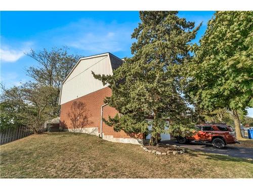 65 Dovercliffe Road, Guelph, ON - Outdoor