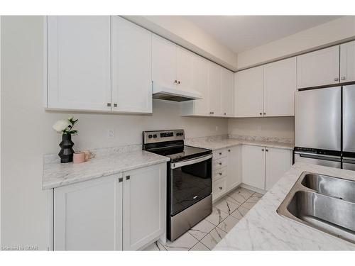 115 Eva Drive, Breslau, ON - Indoor Photo Showing Kitchen With Double Sink