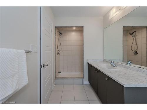 115 Eva Drive, Breslau, ON - Indoor Photo Showing Bathroom