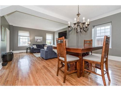 459 Geddes Street, Elora, ON - Indoor Photo Showing Dining Room