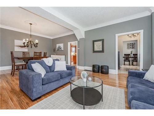 459 Geddes Street, Elora, ON - Indoor Photo Showing Living Room