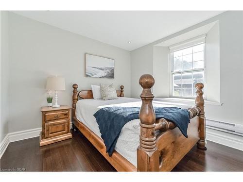 459 Geddes Street, Elora, ON - Indoor Photo Showing Bedroom