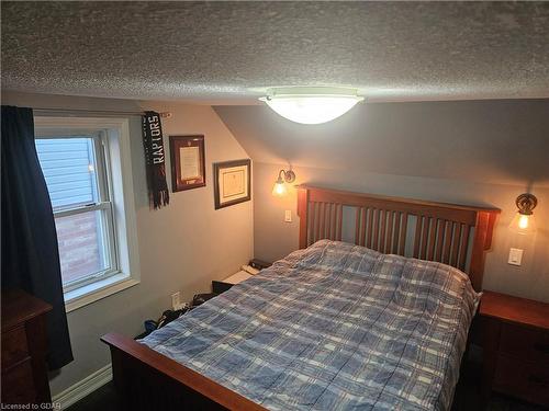 354 Stevenson Street N, Guelph, ON - Indoor Photo Showing Bedroom