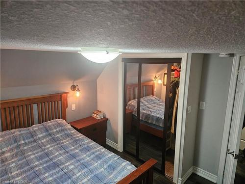 354 Stevenson Street N, Guelph, ON - Indoor Photo Showing Bedroom