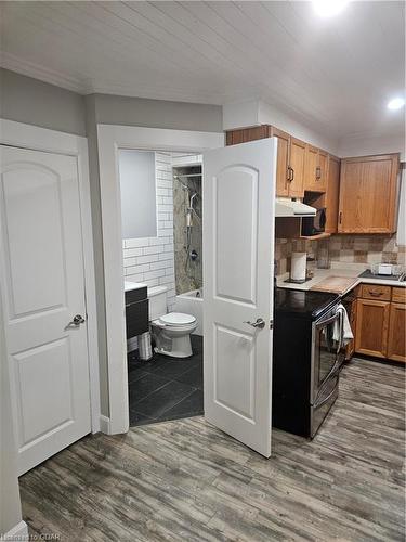 354 Stevenson Street N, Guelph, ON - Indoor Photo Showing Kitchen