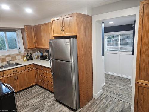 354 Stevenson Street N, Guelph, ON - Indoor Photo Showing Kitchen