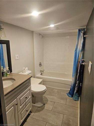 354 Stevenson Street N, Guelph, ON - Indoor Photo Showing Bathroom