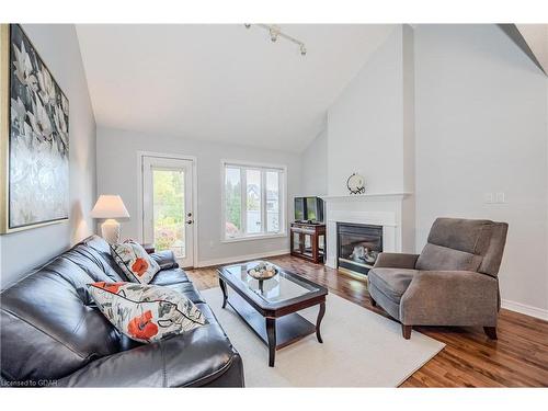 109 Riverwalk Place, Rockwood, ON - Indoor Photo Showing Living Room With Fireplace