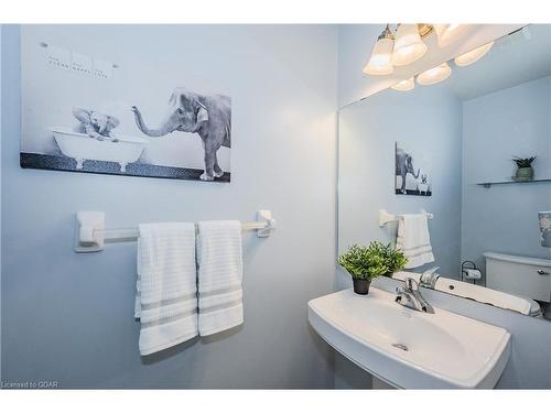 109 Riverwalk Place, Rockwood, ON - Indoor Photo Showing Bathroom