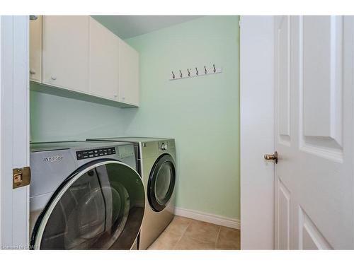 109 Riverwalk Place, Rockwood, ON - Indoor Photo Showing Laundry Room