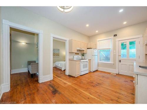 145 Arthur Street N, Guelph, ON - Indoor Photo Showing Kitchen