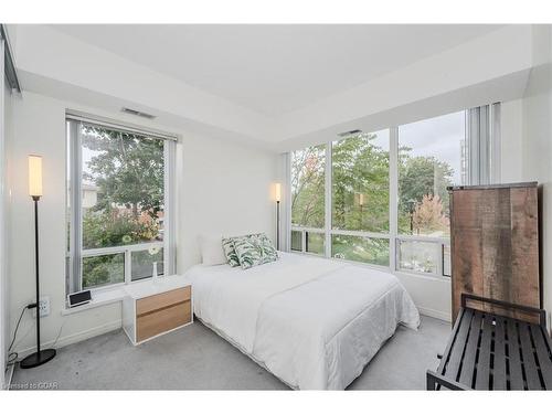 202-105 Bagot Street, Guelph, ON - Indoor Photo Showing Bedroom