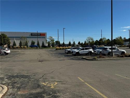 B9-221 Woodlawn Road W, Guelph, ON 