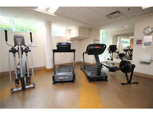 810-1055 Southdown Road, Mississauga, ON - Indoor Photo Showing Gym Room