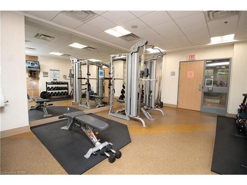 810-1055 Southdown Road, Mississauga, ON - Indoor Photo Showing Gym Room