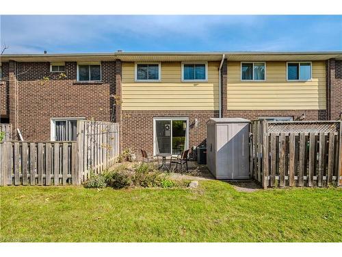 121-31 Greengate Road, Guelph, ON - Outdoor With Exterior