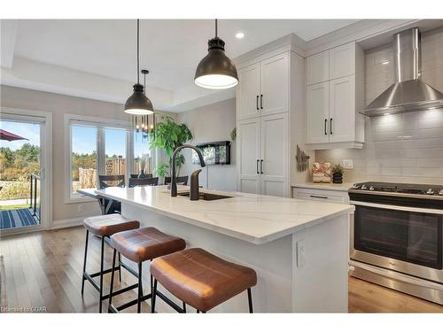 40 Mussen Street, Guelph, ON - Indoor Photo Showing Kitchen With Stainless Steel Kitchen With Upgraded Kitchen