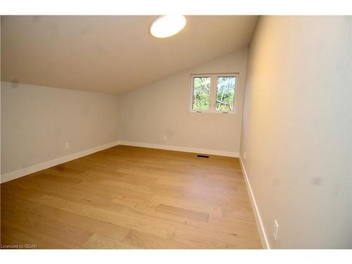 179048 Grey Road 17 Road, Georgian Bluffs, ON - Indoor Photo Showing Other Room