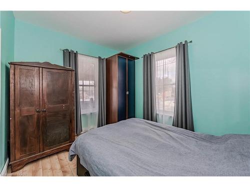 435 York Road, Guelph, ON - Indoor Photo Showing Bedroom