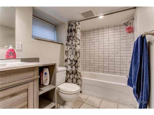 45 Alma Street S, Guelph, ON - Indoor Photo Showing Bathroom