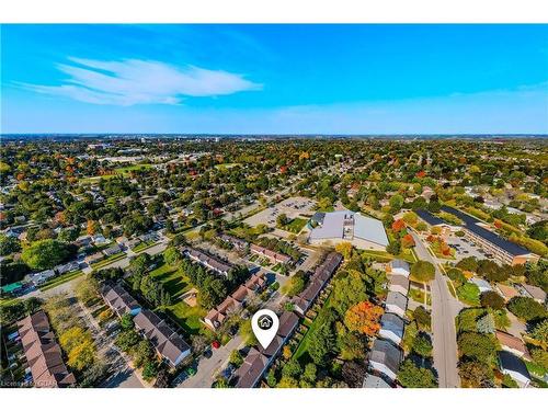 31-129 Victoria Road N, Guelph, ON - Outdoor With View