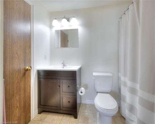 17-131 Traynor Avenue, Kitchener, ON - Indoor Photo Showing Bathroom