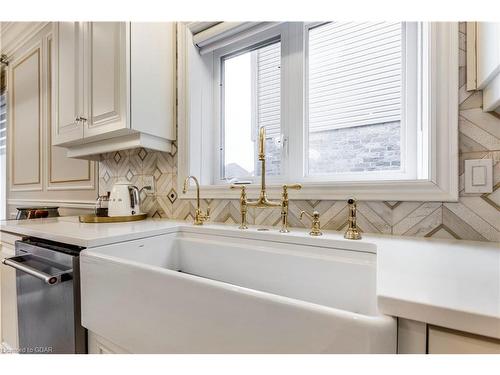 83 Mccann Street, Guelph, ON - Indoor Photo Showing Kitchen