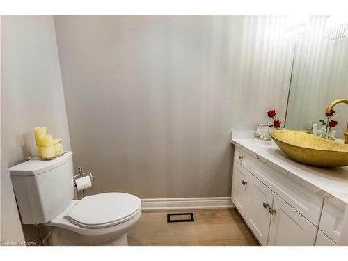 83 Mccann Street, Guelph, ON - Indoor Photo Showing Bathroom