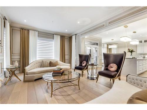 83 Mccann Street, Guelph, ON - Indoor Photo Showing Living Room