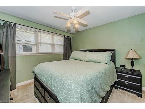 467 Stevenson Street N, Guelph, ON - Indoor Photo Showing Bedroom