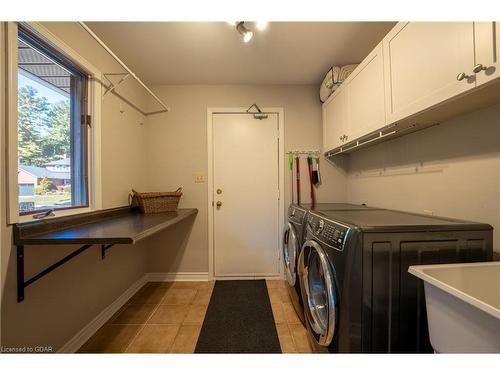 1207 Halsey Lane, Pickering, ON - Indoor Photo Showing Laundry Room