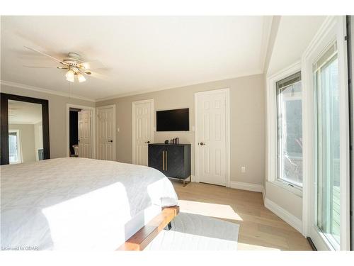 1207 Halsey Lane, Pickering, ON - Indoor Photo Showing Bedroom