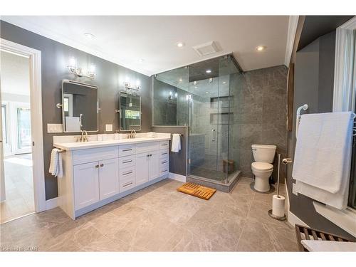 1207 Halsey Lane, Pickering, ON - Indoor Photo Showing Bathroom