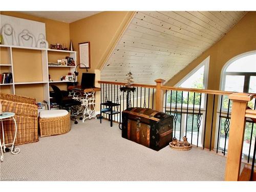 211 Eagle Road, Northern Bruce Peninsula, ON - Indoor Photo Showing Other Room