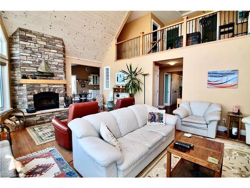 211 Eagle Road, Northern Bruce Peninsula, ON - Indoor Photo Showing Living Room With Fireplace