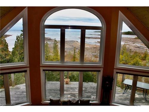 211 Eagle Road, Northern Bruce Peninsula, ON - Indoor Photo Showing Other Room