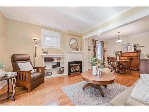 315 St Andrew Street E, Fergus, ON - Indoor Photo Showing Living Room With Fireplace