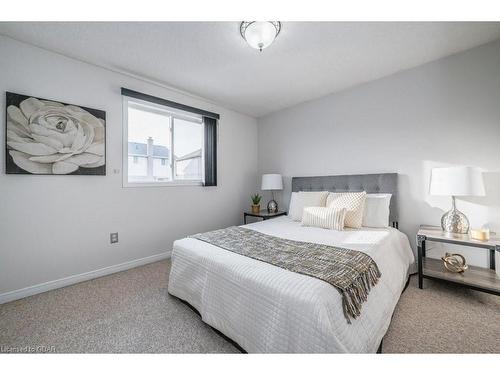 12 Norton Drive, Guelph, ON - Indoor Photo Showing Bedroom