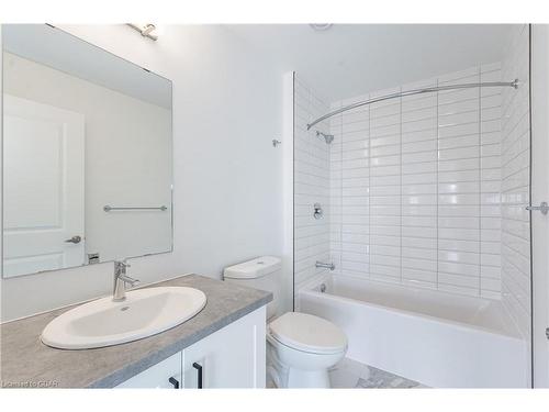 505-332 Gosling Gardens, Guelph, ON - Indoor Photo Showing Bathroom