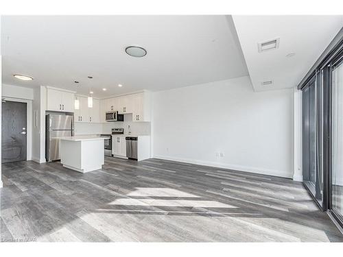 505-332 Gosling Gardens, Guelph, ON - Indoor Photo Showing Kitchen