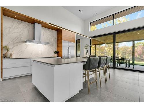 164 Hume Road, Puslinch, ON - Indoor Photo Showing Kitchen